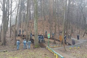 "Беркут" жорстоко побив прочанина в Межигір'ї, - активіст