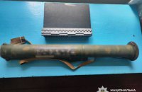 Поліцейські затримали мешканця Херсонщини за торгівлю зброєю