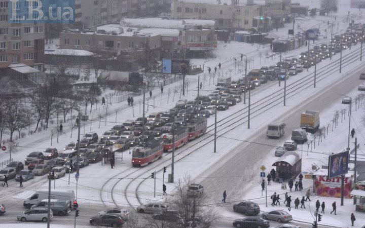 У Києві повністю відновили рух трамваїв