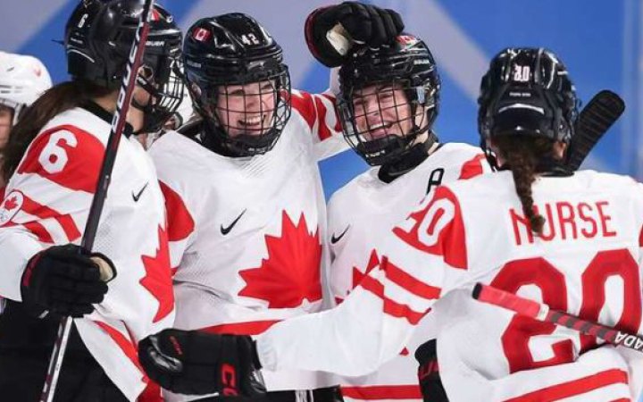 Жіноча збірна Канади з хокею виграла чемпіонат світу