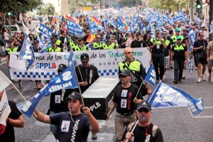 Испания: полиция выступает против мер жесткой экономии