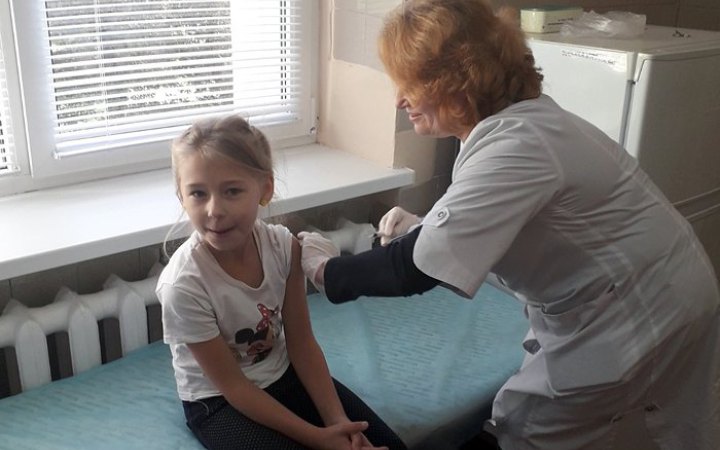 ВООЗ попередила про можливий спалах кору в світі: наскільки вакциновані українці