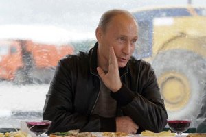 В посольстве России подтверждают визит Путина в Крым