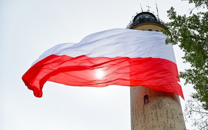 Уночі дрони двічі порушили повітряний простір Польщі