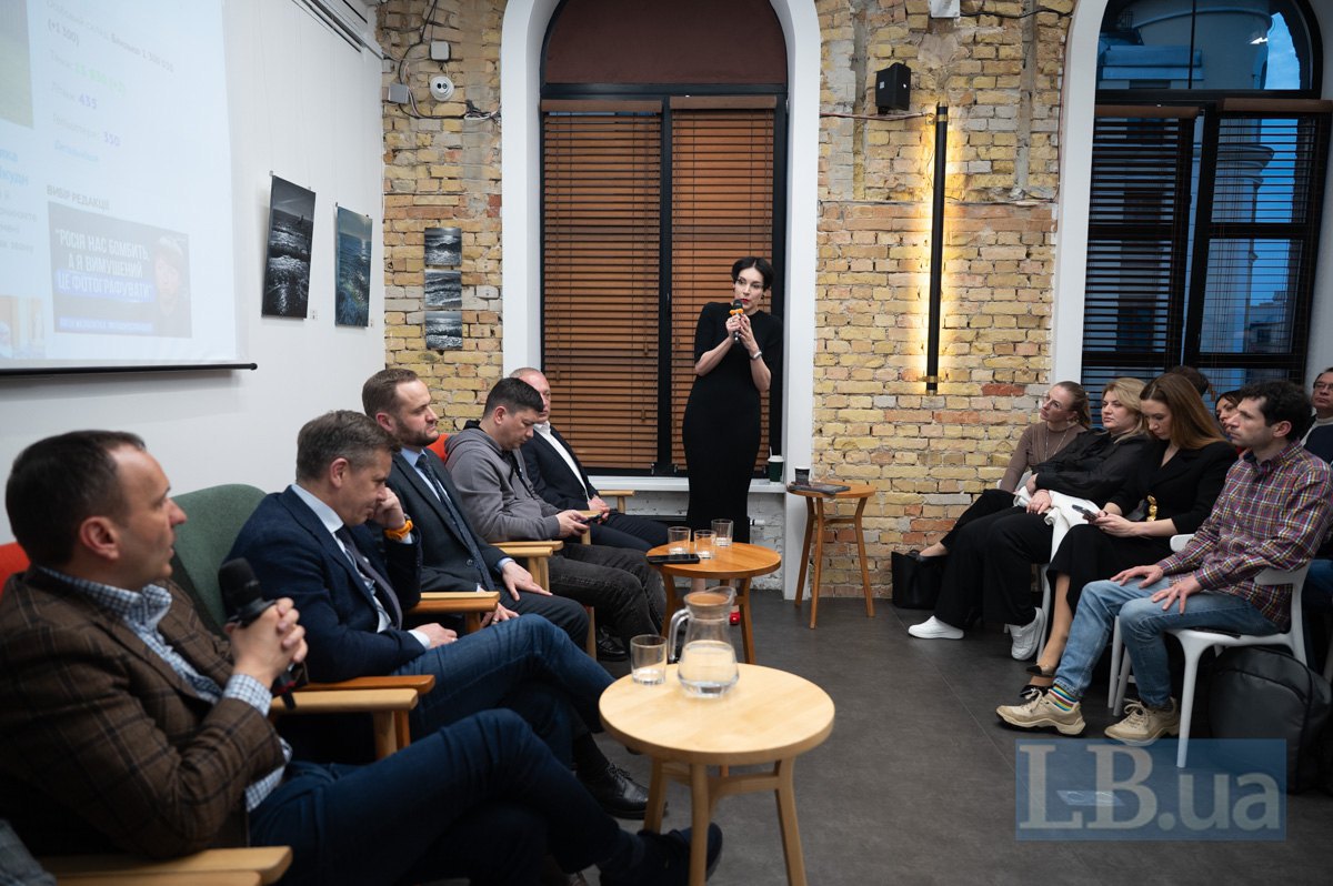 Петро Пантелєєв, Сергій Сухомлин,Олексій Кулеба, Віталій Кім, Роман Клічук