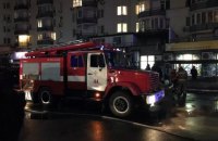 ​Киевские спасатели ночью трижды выезжали на пожары в автомобилях