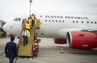 Щонайменше 21 країна продовжує евакуацію своїх громадян з Ізраїлю та Ірану