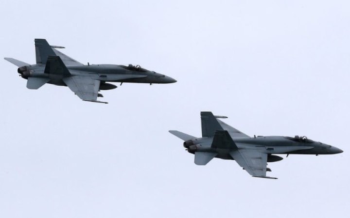 Австралія заявила про складність надання Україні списаних винищувачів F-18