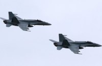 Австралія заявила про складність надання Україні списаних винищувачів F-18