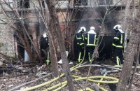 На территории Александровской больницы в Киеве произошел пожар