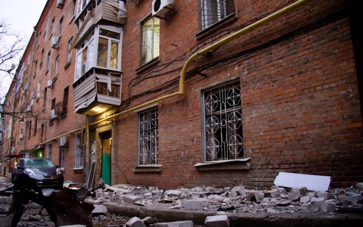 Головне за ніч та ранок вівторка, 18 листопада: понад 150 боєзіткнень, атака на Дніпро, удари по Харківщині