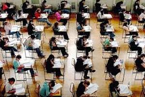 Школы в Британии могут закрыть за провал на экзаменах