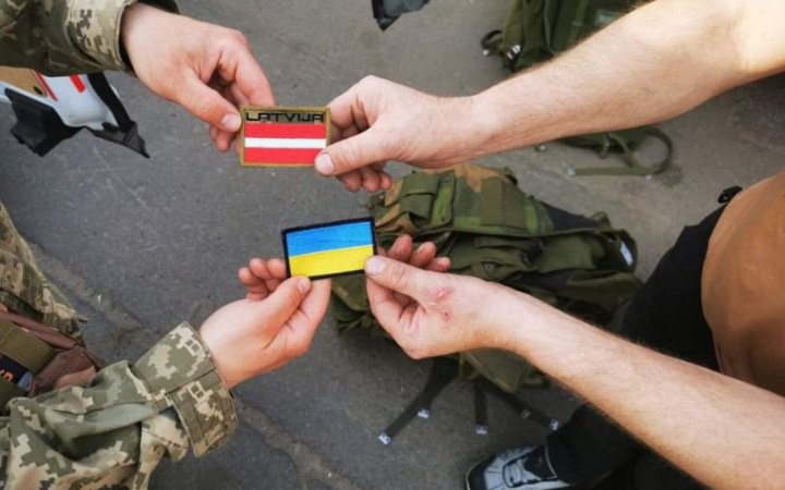 ​У Латвії збирають допомогу українцям, які постраждали після підриву росіянами дамби Каховської ГЕС