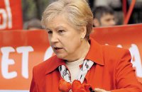 Коммунистка Александровская обещает остаться в политике