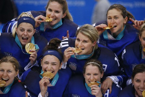 Хокеїстки США перервали гегемонію канадок на Олімпіадах