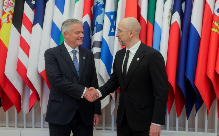 Шмигаль у Парижі зустрівся з генсеком ОЕСР 