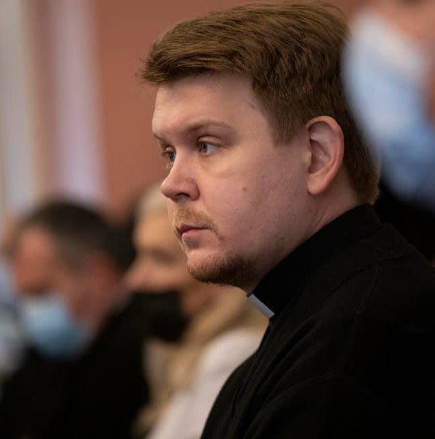 Священник ПЦУ Сергій Бережний
