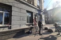 Депутаты от "Слуги народа" возмутились демонтажом барельефа Жукова в Одессе