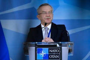 Военные НАТО не будут решать конфликт на Донбассе, - посол Украины