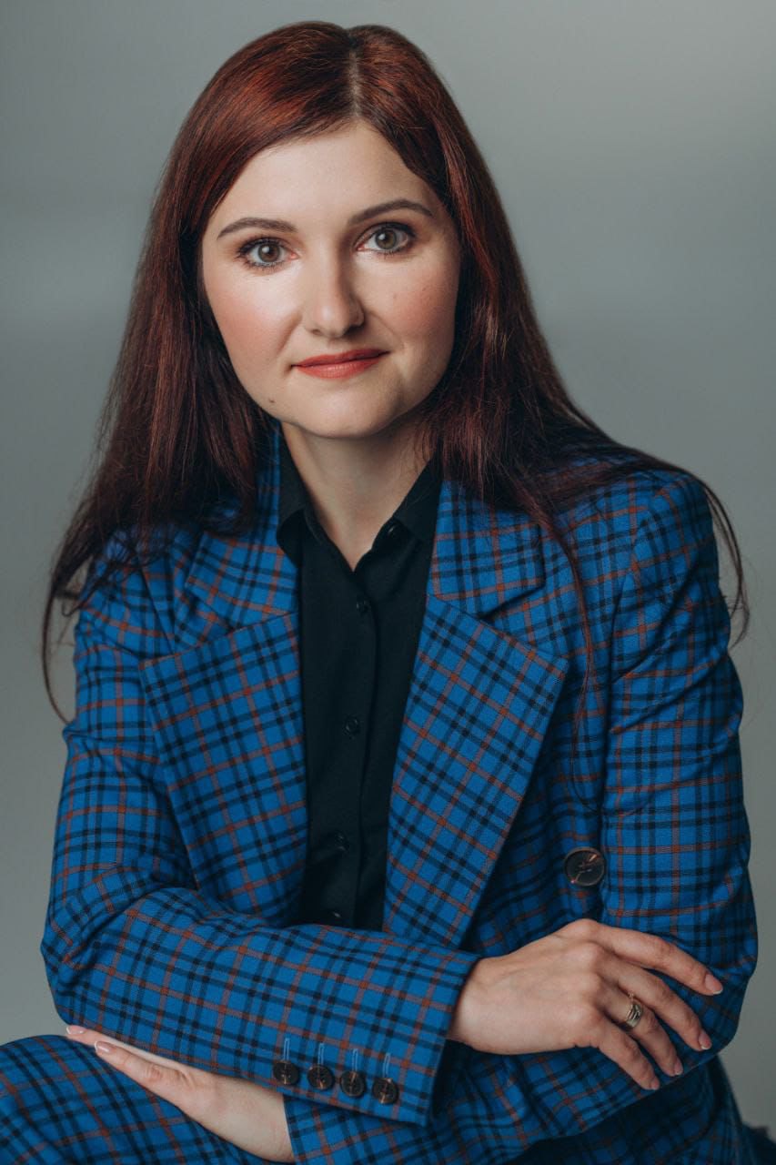 Адвокат Лідія Карплюк