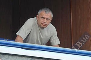 Суркіс приїхав до Швеції, щоб помахати Алієву рукою