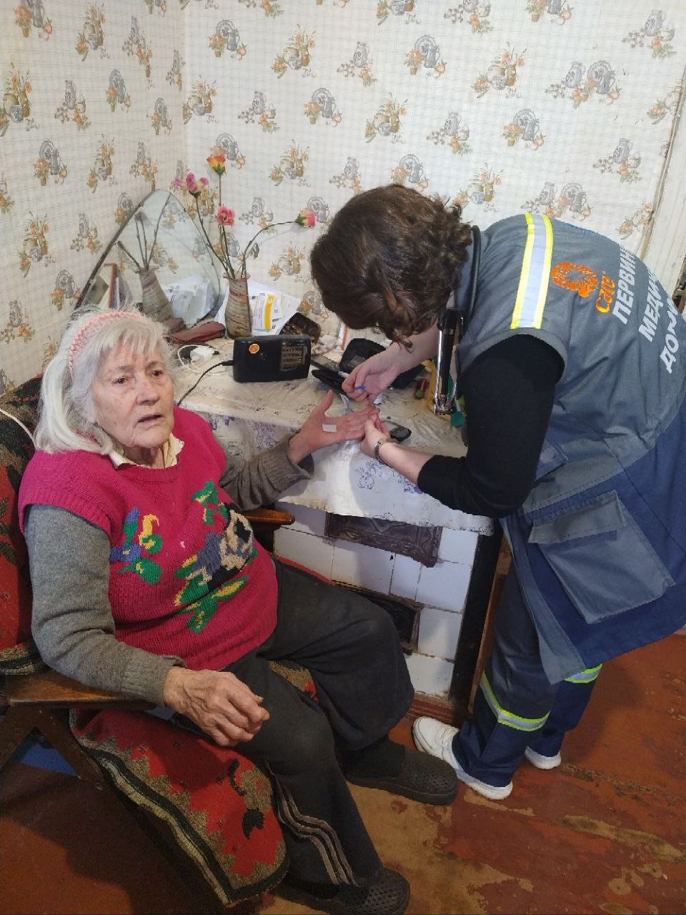 Мобільна бригада медиків на виїзді у Краматорській громаді 2 березня 2025 року.