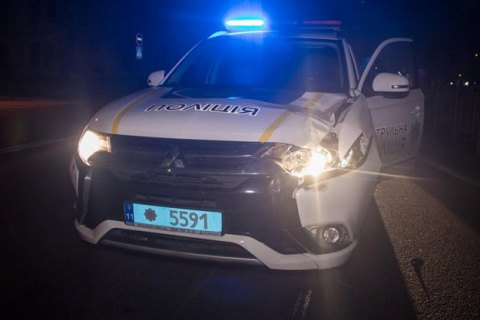 В Киеве объявлен план "Сирена" из-за "Тойоты", сбившей полицейского