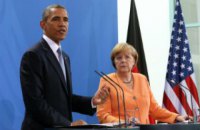 Меркель и Обама призвали стороны выполнять Минские договоренности