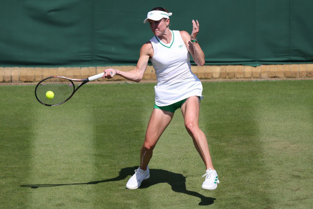 Еліна Світоліна в матчі проти Анни Бондар