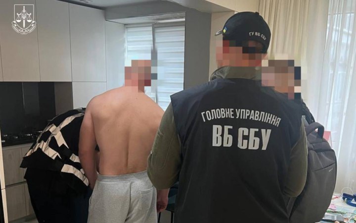 Прокурори викрили масштабну схему підробки офіційних документів