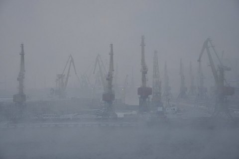В Одеській області через туман закрили два морпорти