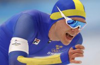Шведский конькобежец ван дер Пул завоевал "золото" Олимпиады-2022 с мировым рекордом