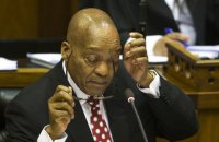 Экс-президент ЮАР сдался полиции