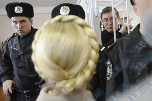 Луценко назвал Тимошенко "бесконечным энергайзером"