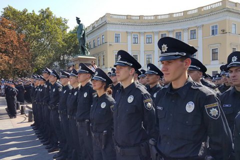 МВД планирует с 1 января повысить зарплаты полицейских и спасателей на 30%
