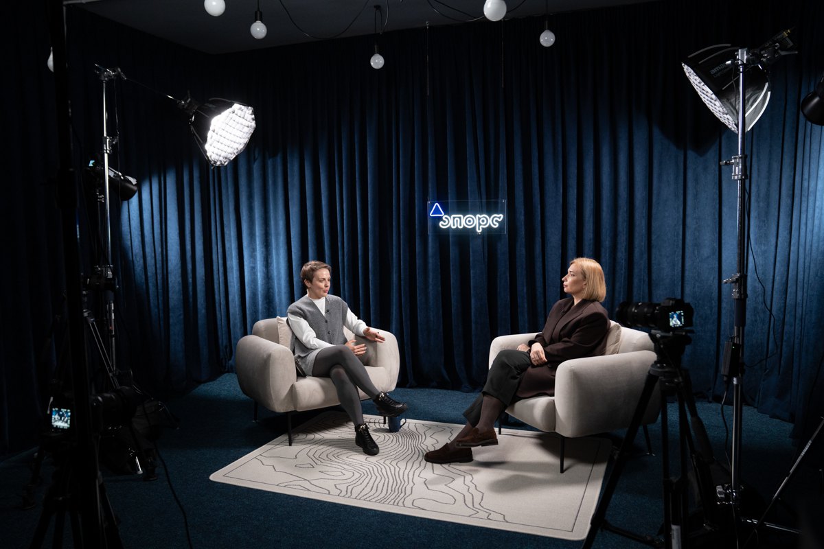 Наталка Гуменюк і Ольга Айвазовська