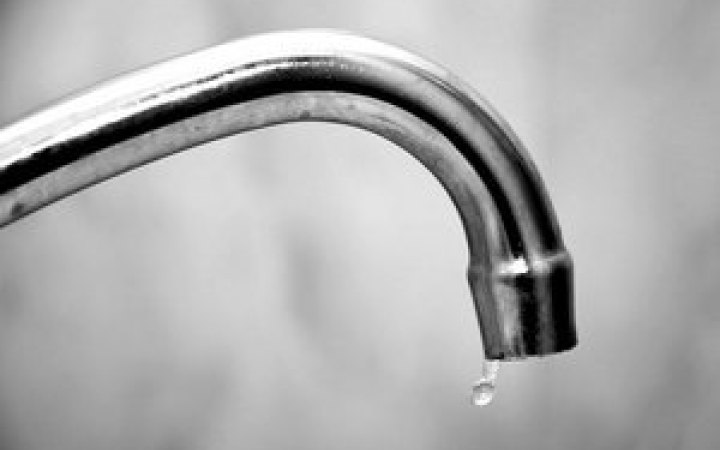 КМДА: у частині будинків Києва злили воду – це стандартна процедура, яка не означає тривалого відсутності постачання