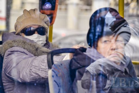 В Киеве на время карантина допуск в пассажирский транспорт будет исключительно в масках 