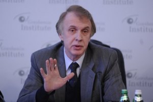 Огризко звинуватив НАТО в подвійних стандартах стосовно України