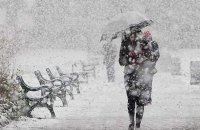 ​Гідрометцентр попередив про сильні снігопади в неділю у деяких областях України