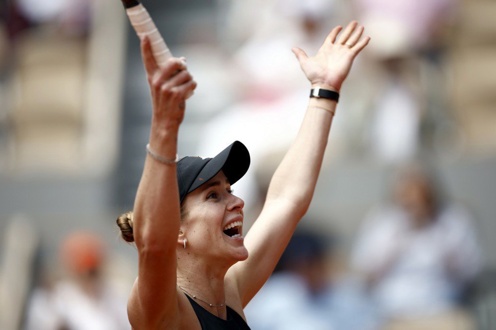 Щаслива Еліна після перемоги над Паоліні