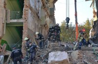 Під завалами в Дрогобичі знайшли тіла восьми загиблих, серед них була одна дитина