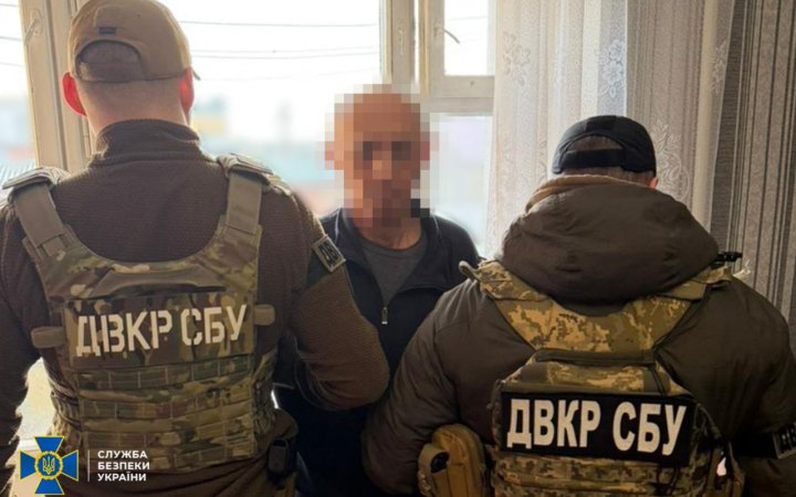 На Волині затримали агента ФСБ, який встановлював “відеопастки” для стеження за ешелонами ЗСУ