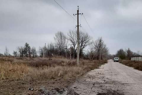 Станица Луганская из-за обстрела частично осталась без света 