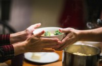 Коли дешевше — виходить дорожче. Про закупівлі харчування в лікарнях