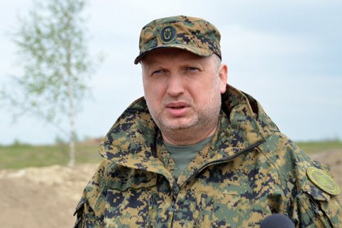 Турчинов назвал потери на Донбассе за минувшие сутки 