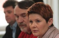 За тітушок і провокацію епідемій київській владі оголосили недовіру