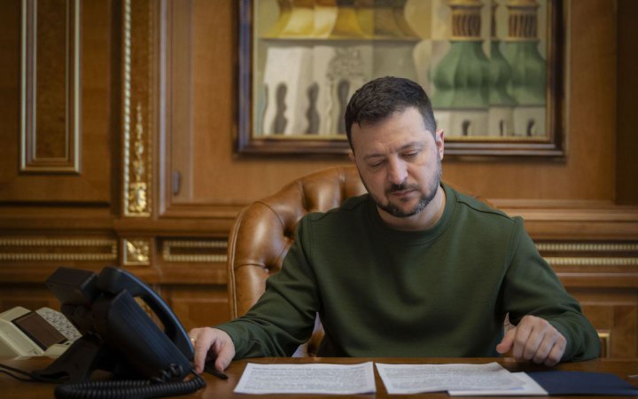 Зеленський обговорив з прем'єром Греції посилення ППО для України