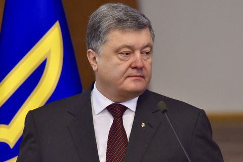 Порошенко обвинил Россию в конфискации предприятий на Донбассе