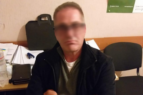 Поліція затримала в Києві шахрая, якого три роки шукала Великобританія